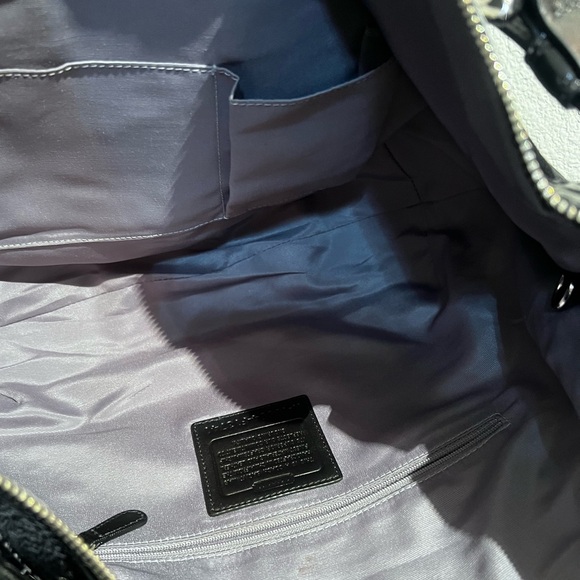 Coach Hobo Designer Women's Bag - Picture 6 of 7